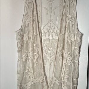 Elegant Cream Lace Vest